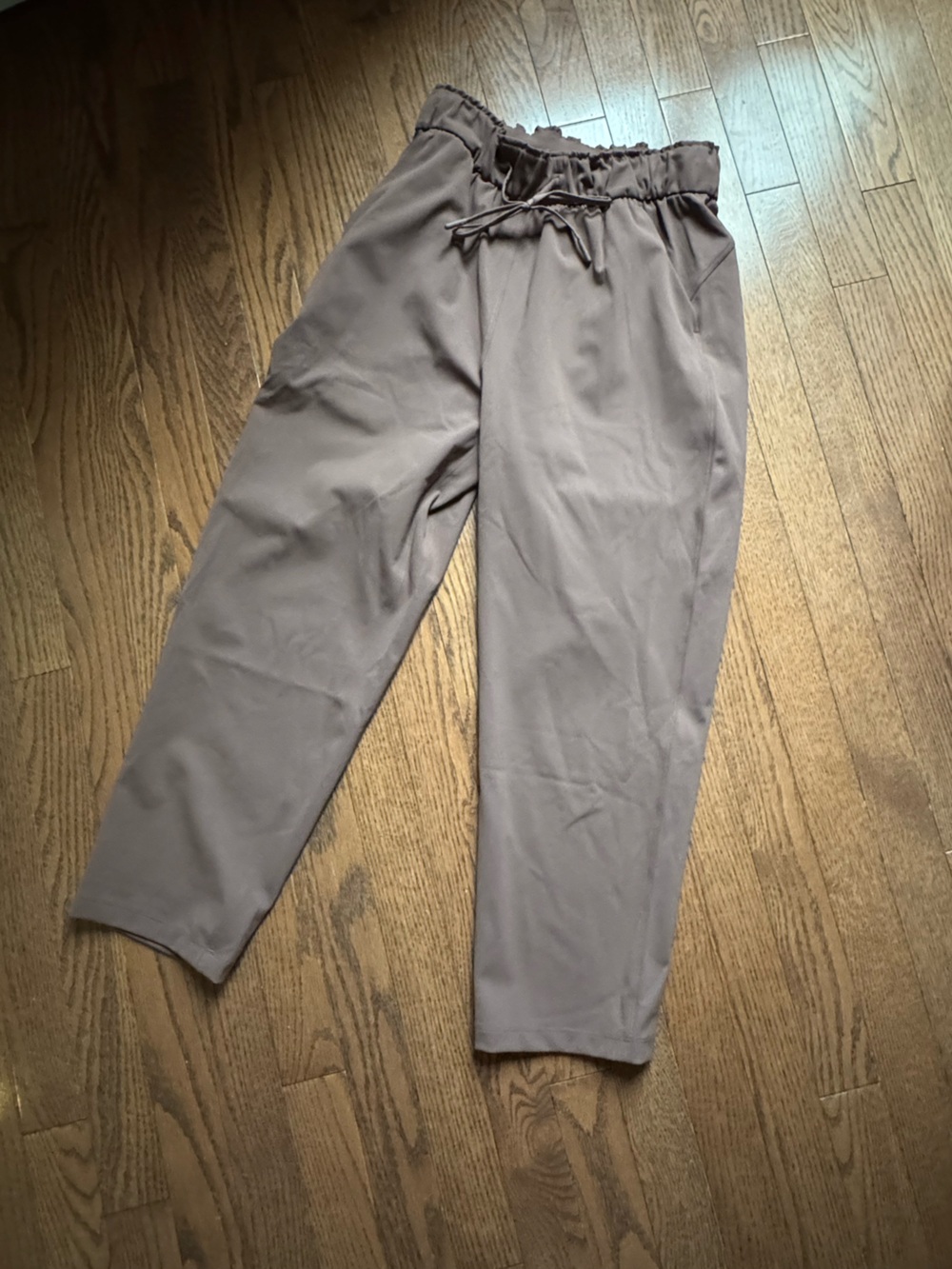 lululemon athletica Women's Relaxed Paperbag Waist Trousers in dusty rose